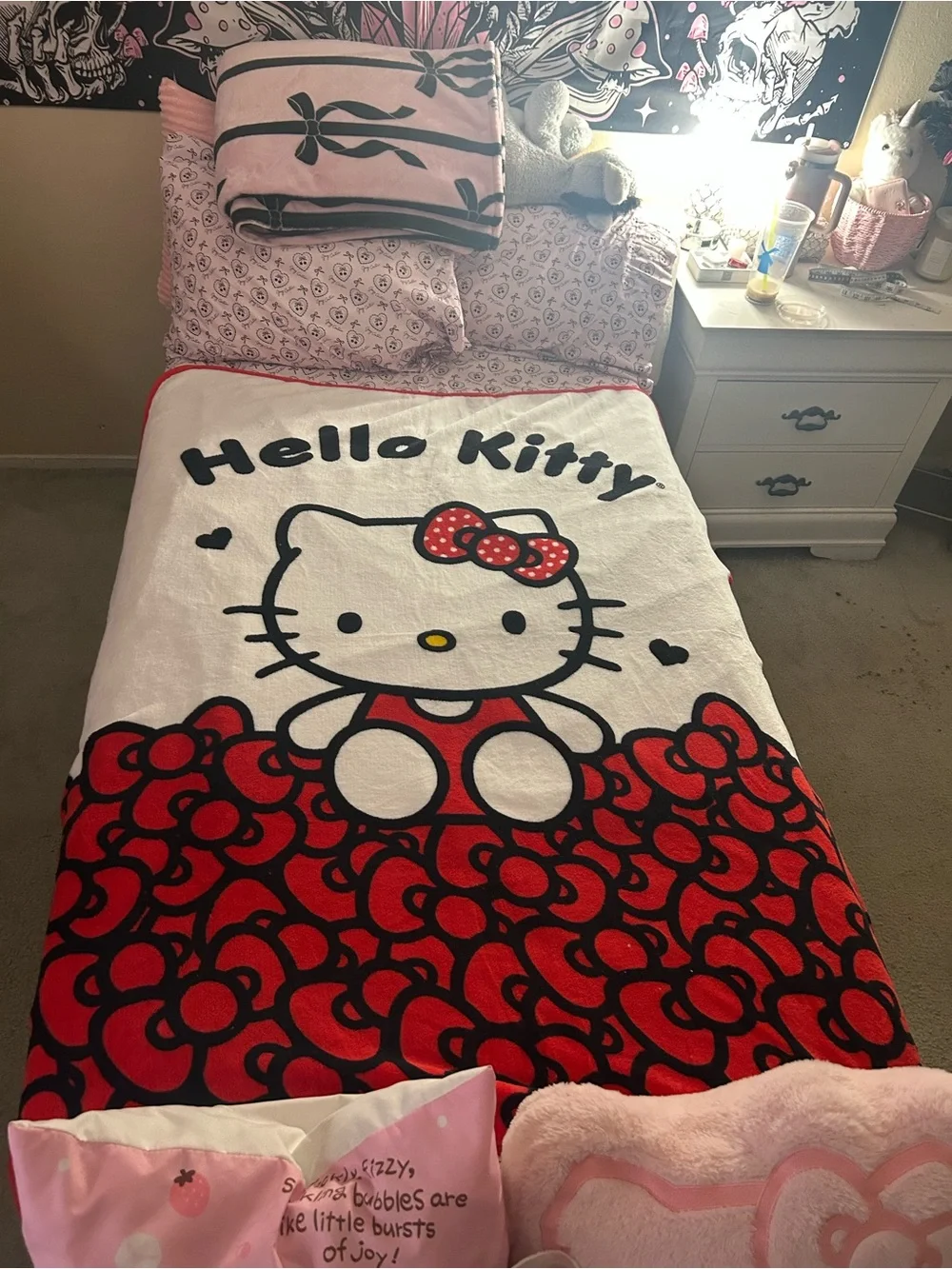 Sanrio Hello Kitty Red, White & Black Plush Blanket